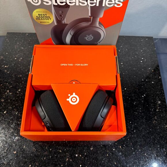 SteelSeries‎ Arctis Nova 1 Wired Gaming Headset for PC - Picture 4 of 8